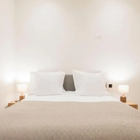 Villa Contact Us At What App - 0041-798-079-427 To Book!! - 8 Bedrooms Chalet In 1850 Courchevel