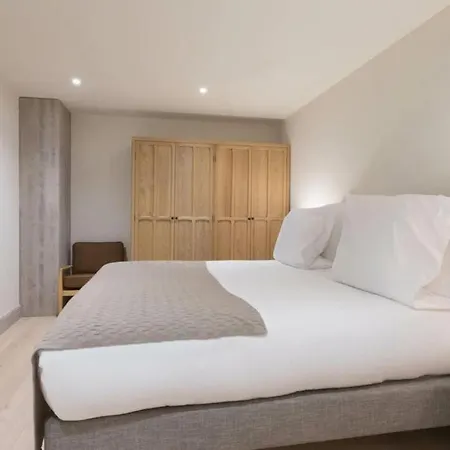 Contact Us At What App - 0041-798-079-427 To Book!! - 8 Bedrooms Chalet In 1850 Courchevel